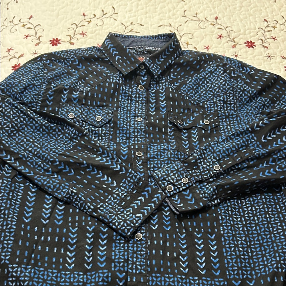 Casual Blue and Black Patterned Men's Shirt